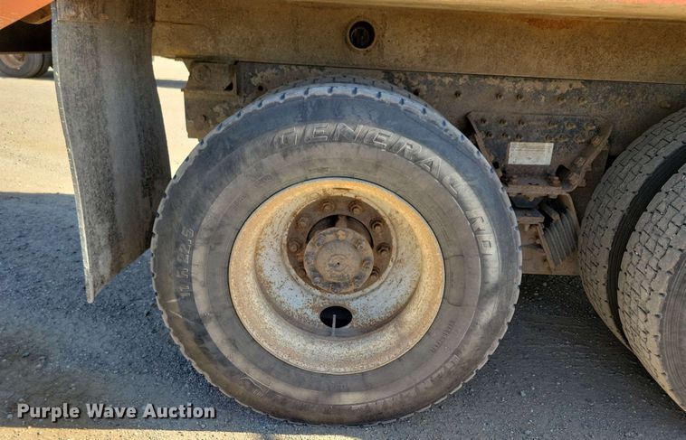 image for item DX6968 2010 International WorkStar 7600 dump truck