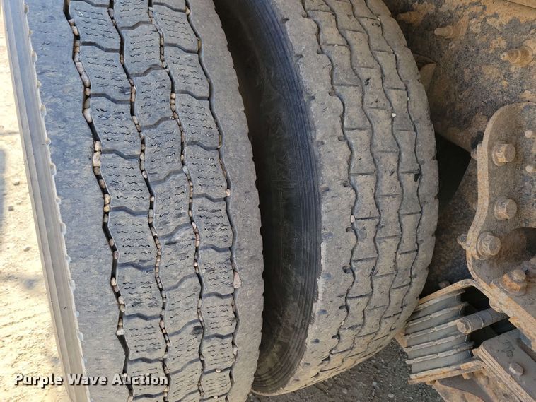 image for item DX6968 2010 International WorkStar 7600 dump truck