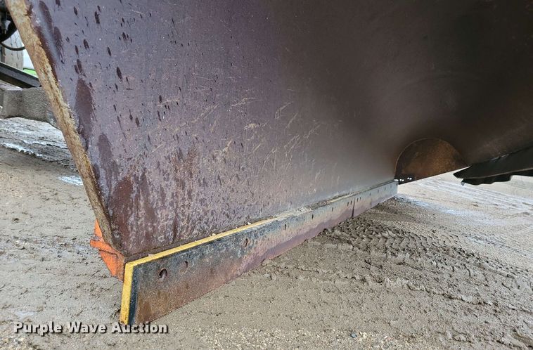 image for item DX6975 2002 Sterling LT9500 dump truck