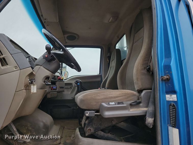 image for item DX6975 2002 Sterling LT9500 dump truck