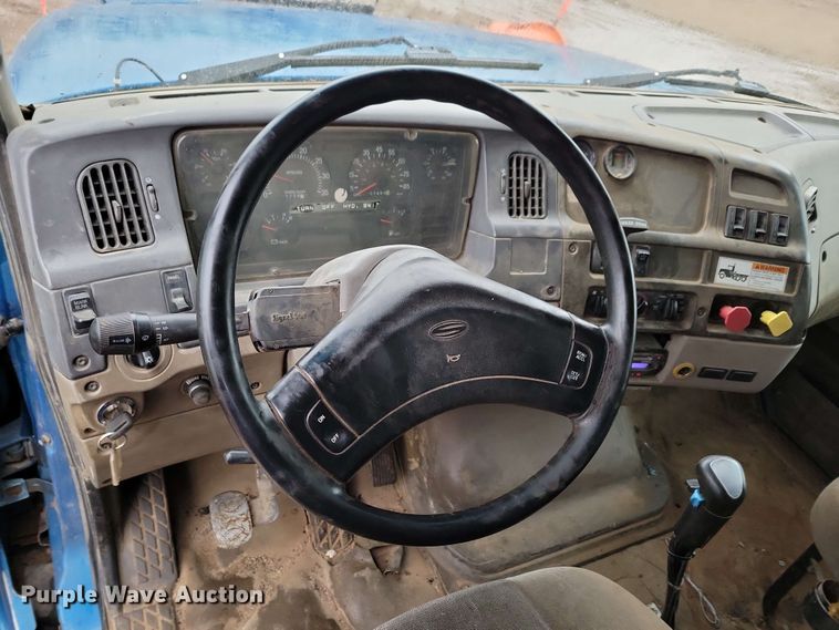 image for item DX6975 2002 Sterling LT9500 dump truck