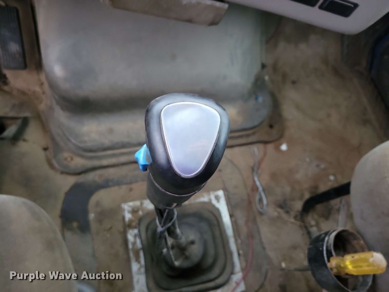 image for item DX6975 2002 Sterling LT9500 dump truck