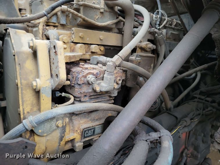 image for item DX6975 2002 Sterling LT9500 dump truck