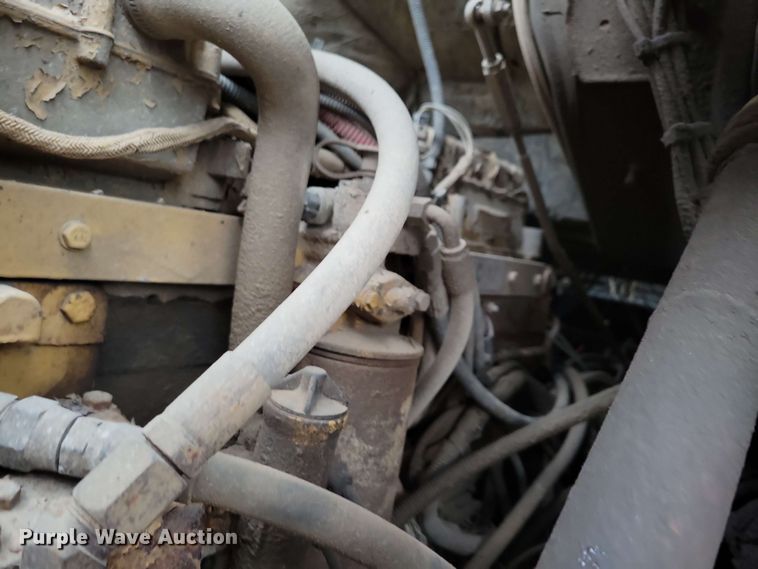 image for item DX6975 2002 Sterling LT9500 dump truck