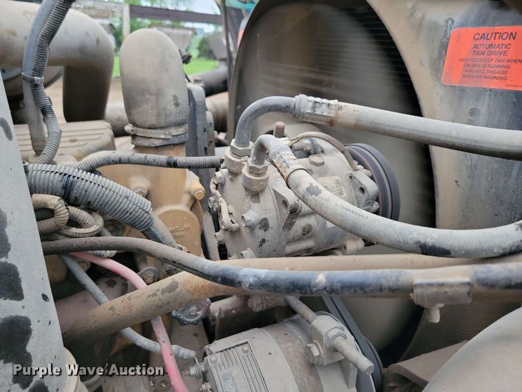 image for item DX6975 2002 Sterling LT9500 dump truck