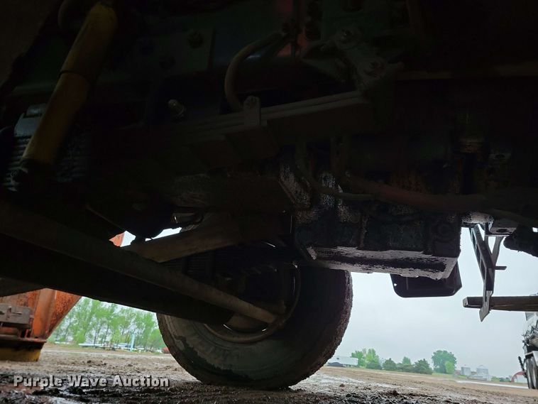 image for item DX6975 2002 Sterling LT9500 dump truck