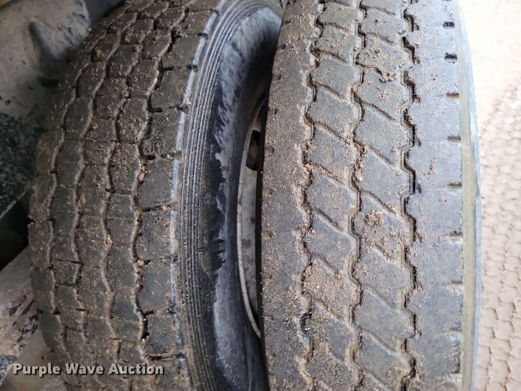 image for item DX6975 2002 Sterling LT9500 dump truck