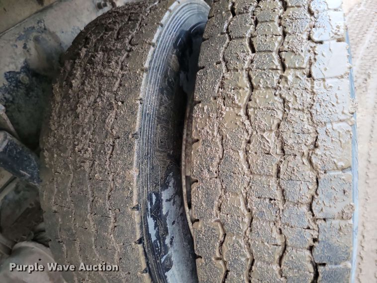 image for item DX6975 2002 Sterling LT9500 dump truck