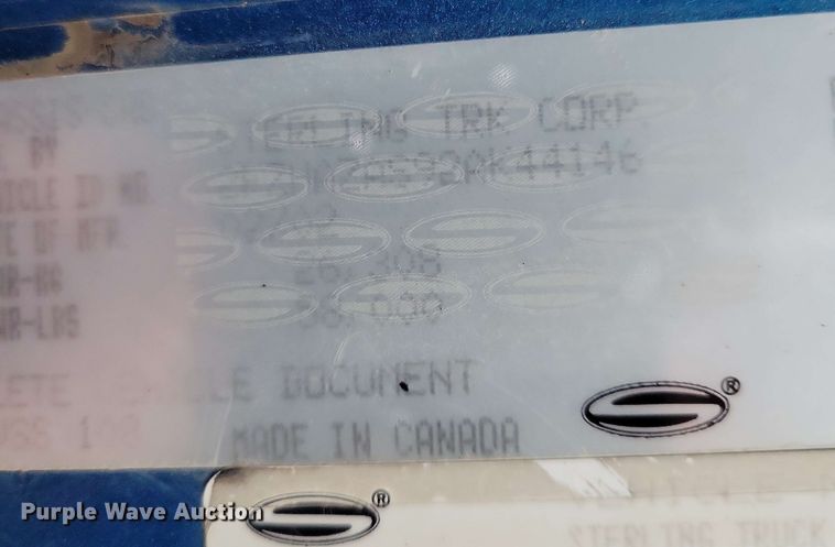 image for item DX6975 2002 Sterling LT9500 dump truck