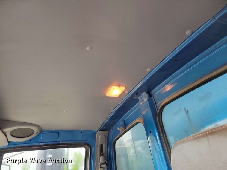 image for item DX6976 2000 Sterling LT9500 dump truck