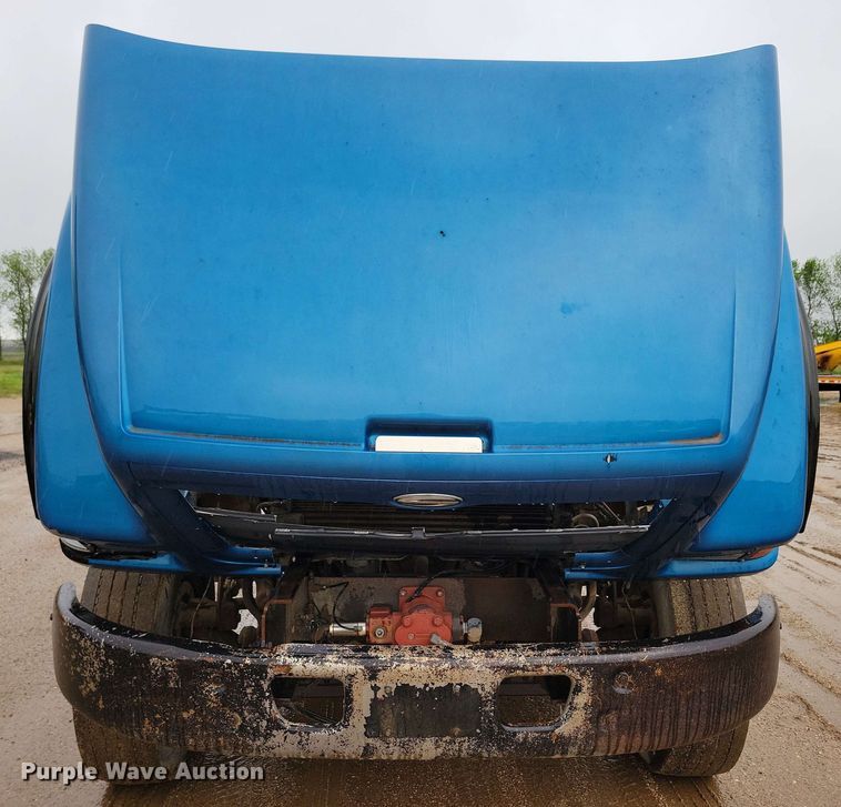 image for item DX6976 2000 Sterling LT9500 dump truck