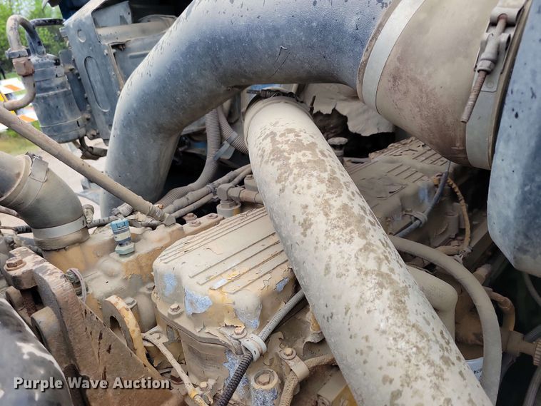 image for item DX6976 2000 Sterling LT9500 dump truck