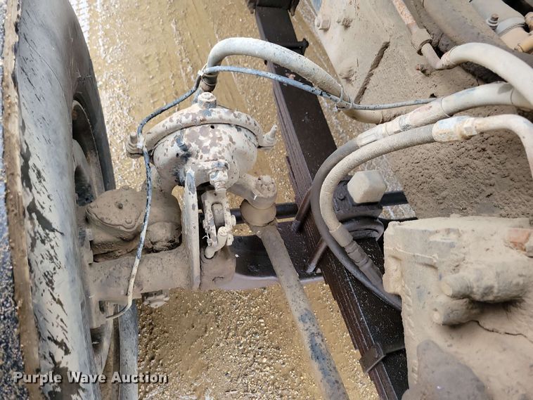 image for item DX6976 2000 Sterling LT9500 dump truck