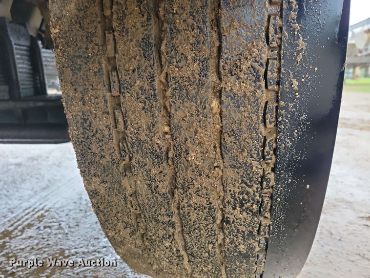 image for item DX6976 2000 Sterling LT9500 dump truck