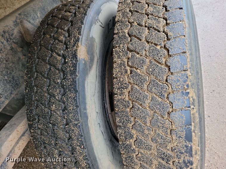 image for item DX6976 2000 Sterling LT9500 dump truck