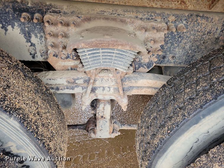 image for item DX6976 2000 Sterling LT9500 dump truck