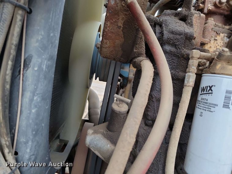 image for item DX6977 1989 Ford LT9000 dump truck