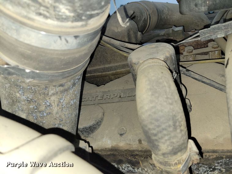 image for item DX6977 1989 Ford LT9000 dump truck