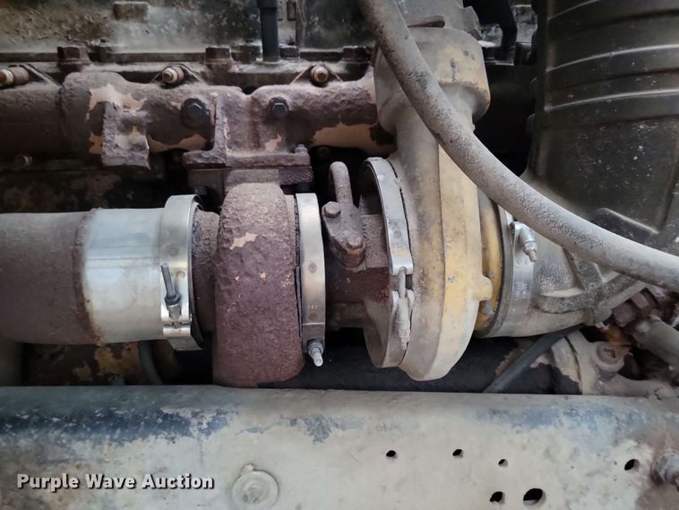 image for item DX6977 1989 Ford LT9000 dump truck