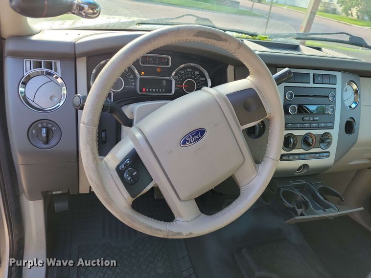 image for item DX6986 2014 Ford Expedition  SUV