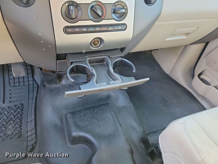 image for item DX6986 2014 Ford Expedition  SUV