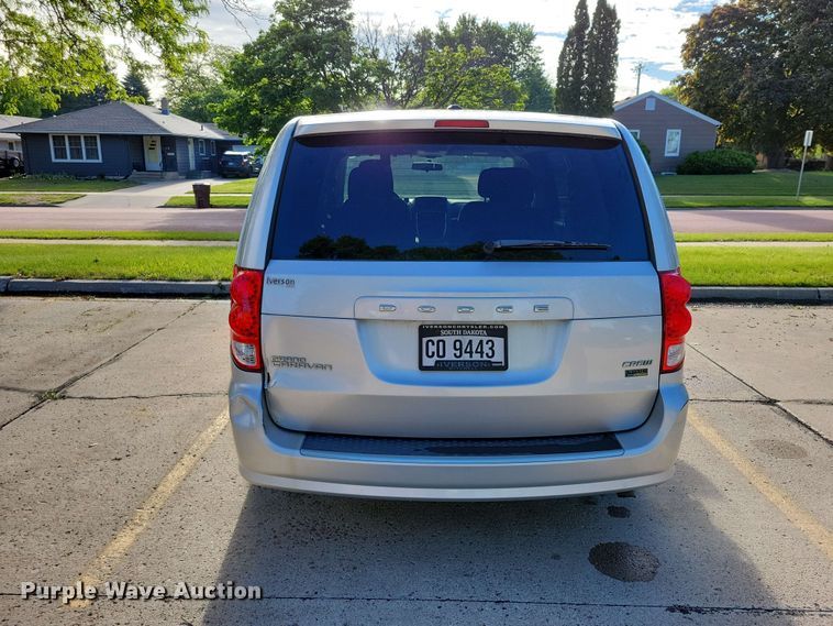 image for item DX6987 2012 Dodge Grand Caravan Crew van