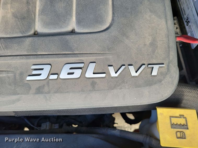 image for item DX6987 2012 Dodge Grand Caravan Crew van