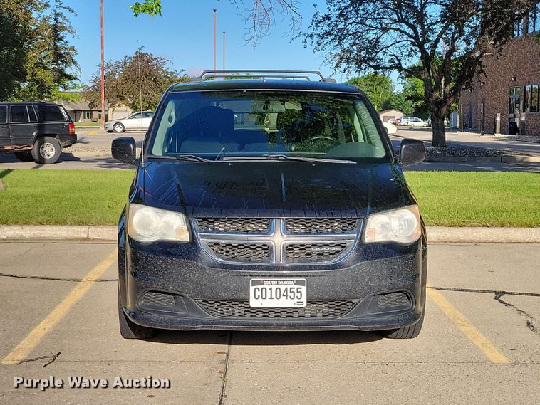 image for item DX6988 2012 Dodge Grand Caravan van