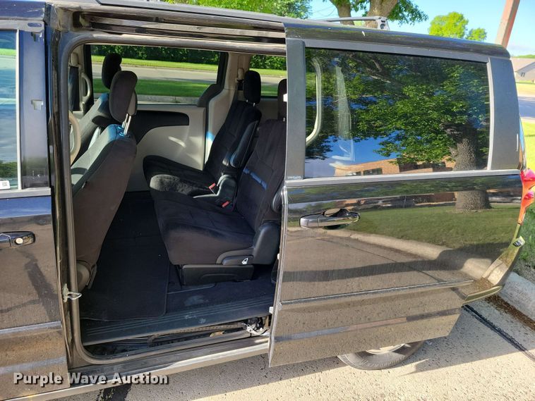 image for item DX6988 2012 Dodge Grand Caravan van