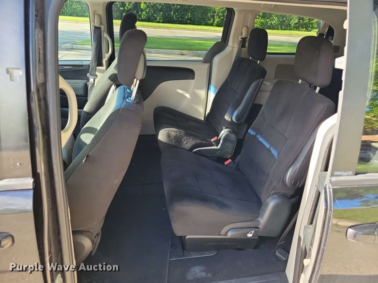 image for item DX6988 2012 Dodge Grand Caravan van