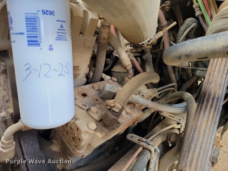 image for item DX6992 2004 Sterling L7500 dump truck