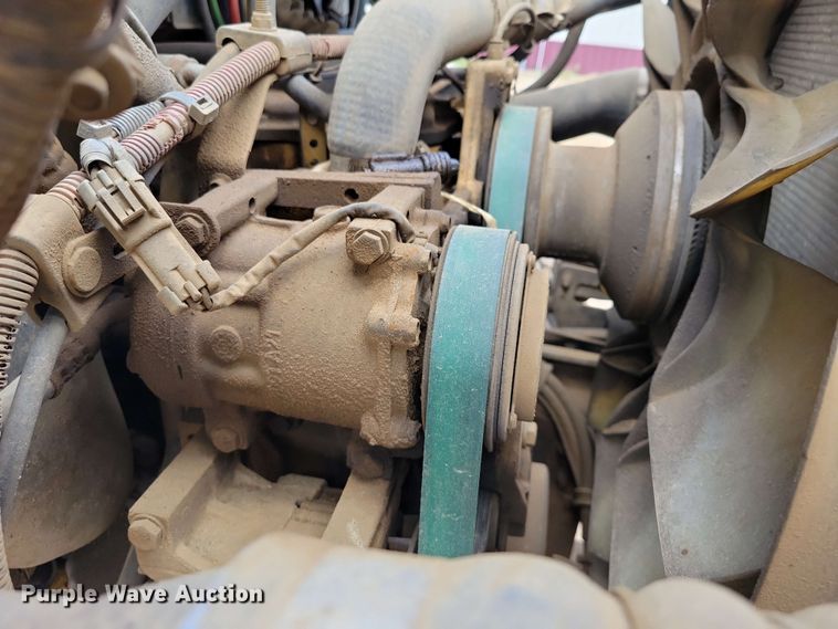 image for item DX6992 2004 Sterling L7500 dump truck