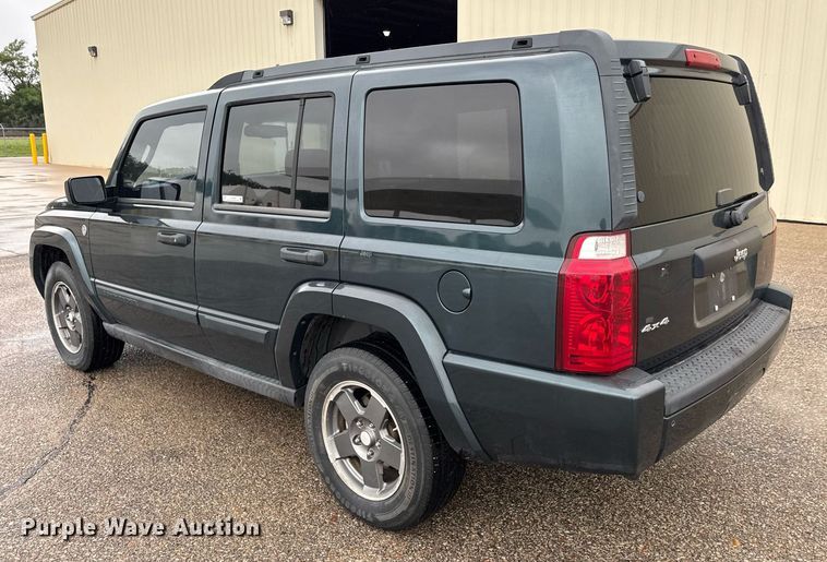 image for item DY0086 2006 Jeep Commander SUV