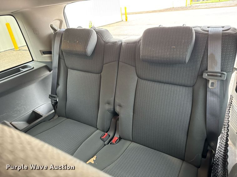 image for item DY0086 2006 Jeep Commander SUV