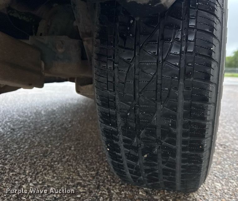 image for item DY0086 2006 Jeep Commander SUV