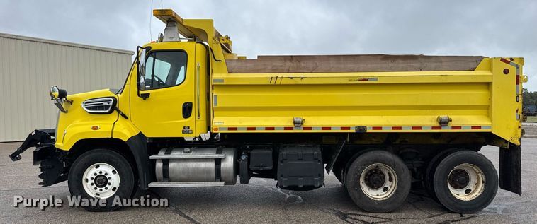 image for item DY0087 2014 Freightliner 108SD dump truck