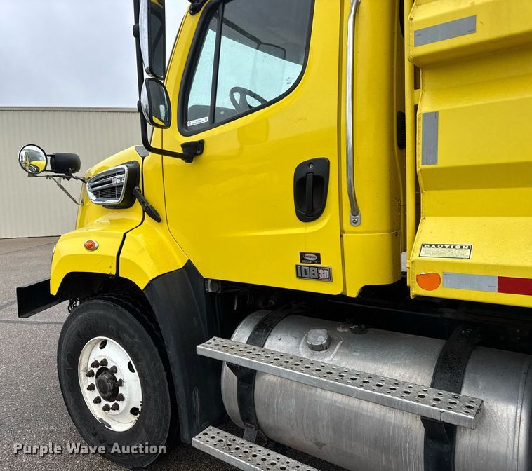 image for item DY0087 2014 Freightliner 108SD dump truck