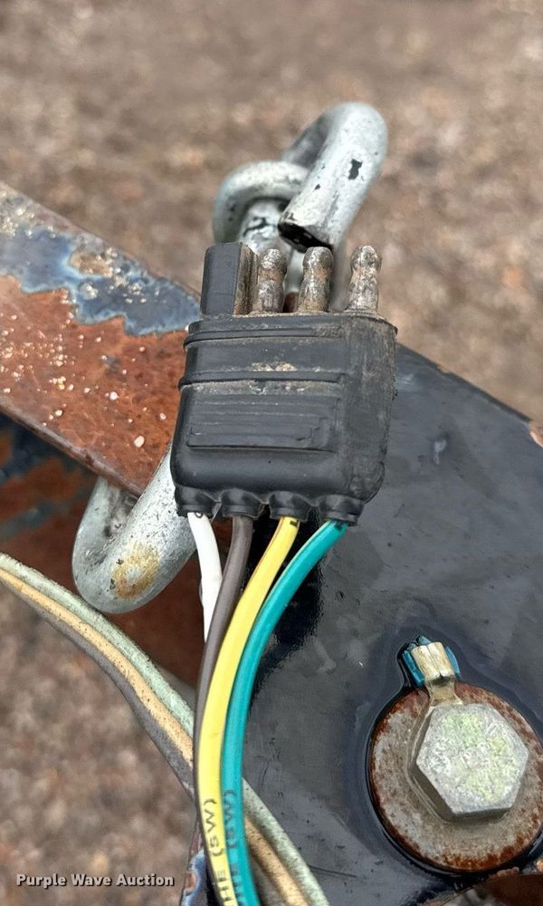 image for item DY0088 2006 H&H FD-306 utility trailer