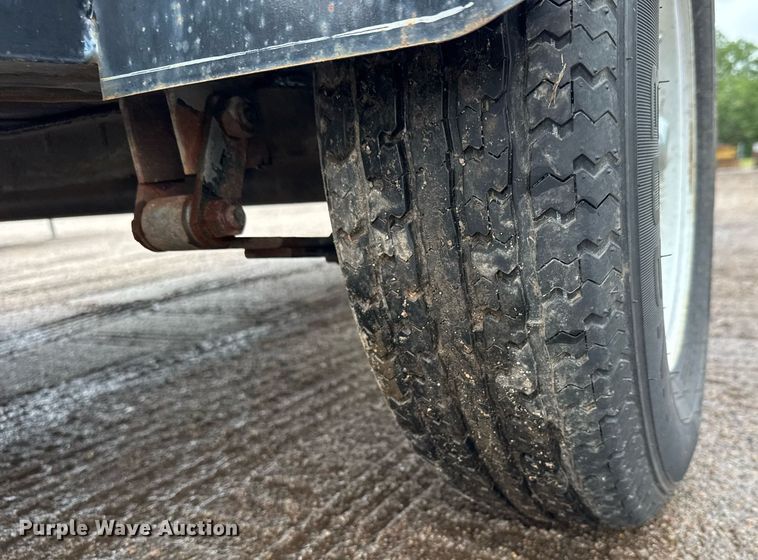 image for item DY0088 2006 H&H FD-306 utility trailer