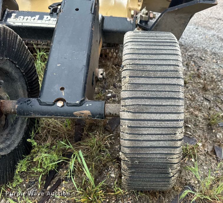 image for item DY0089 2018 Land Pride RCM5615 Commander Series 2 batwing rotary mower