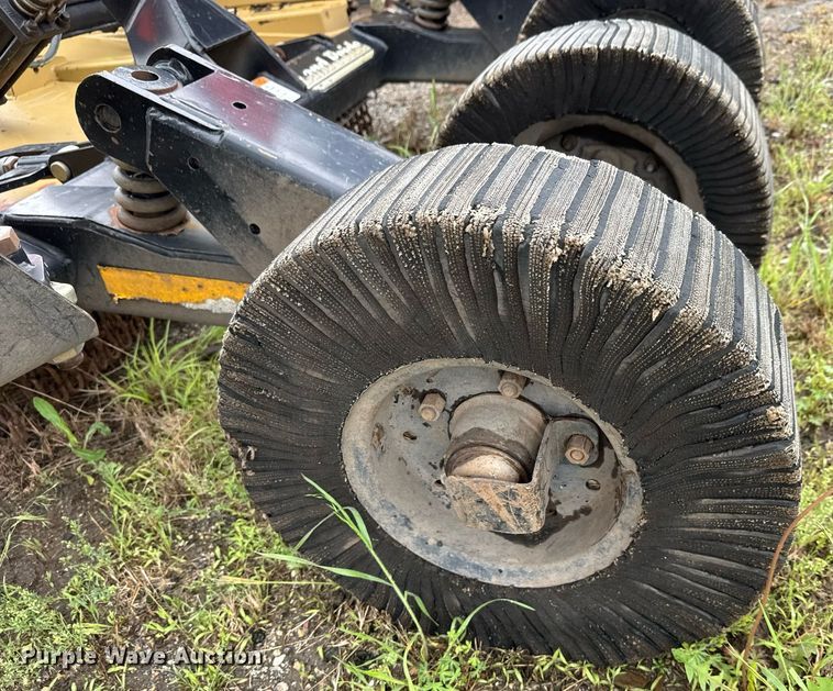 image for item DY0089 2018 Land Pride RCM5615 Commander Series 2 batwing rotary mower