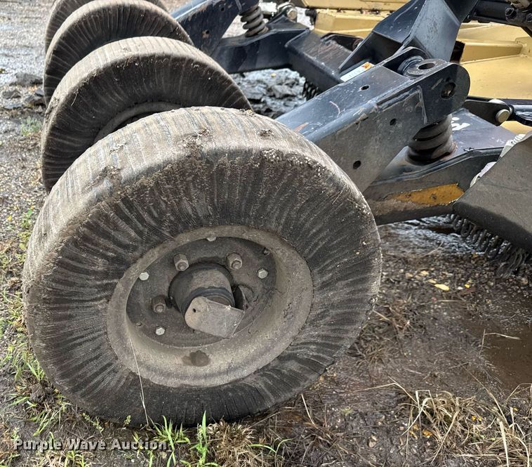 image for item DY0090 2018 Land Pride RCM5615 Commander Series 2 batwing rotary mower