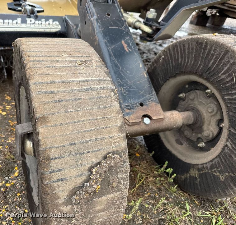 image for item DY0090 2018 Land Pride RCM5615 Commander Series 2 batwing rotary mower