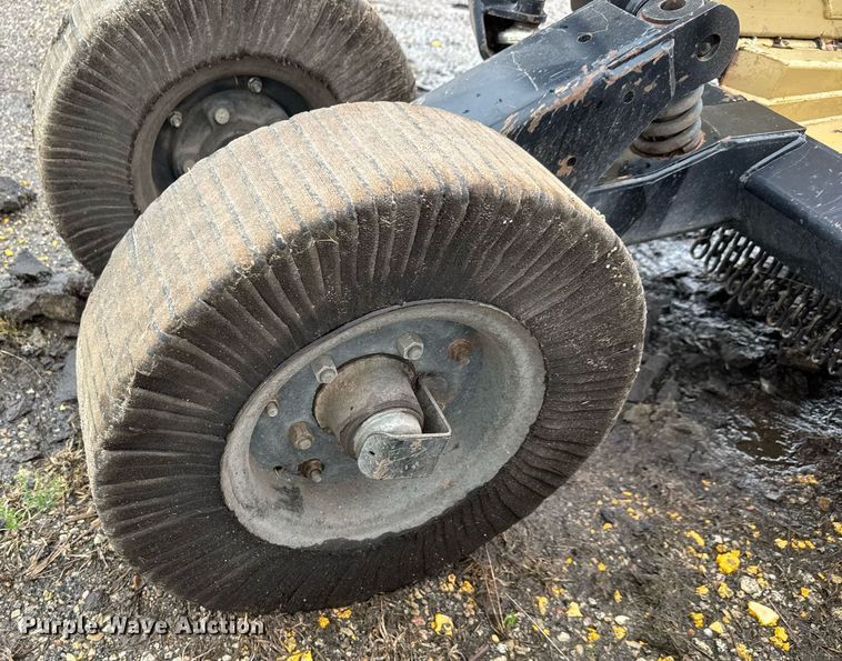 image for item DY0090 2018 Land Pride RCM5615 Commander Series 2 batwing rotary mower