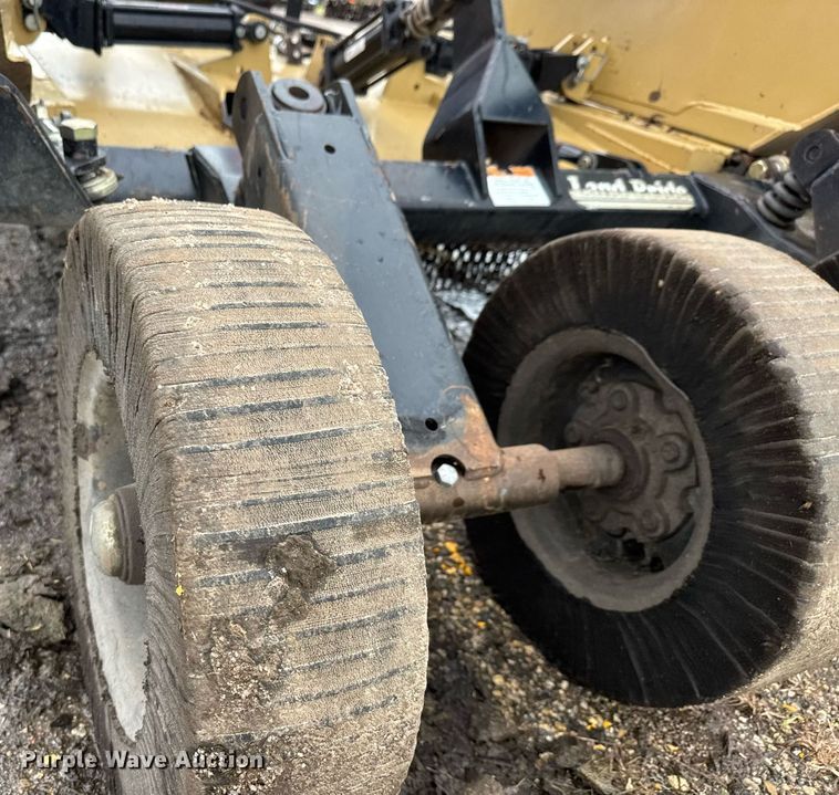 image for item DY0090 2018 Land Pride RCM5615 Commander Series 2 batwing rotary mower