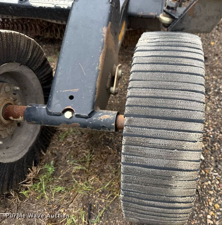 image for item DY0091 2018 Land Pride RCM5615 Commander Series 2 batwing rotary mower