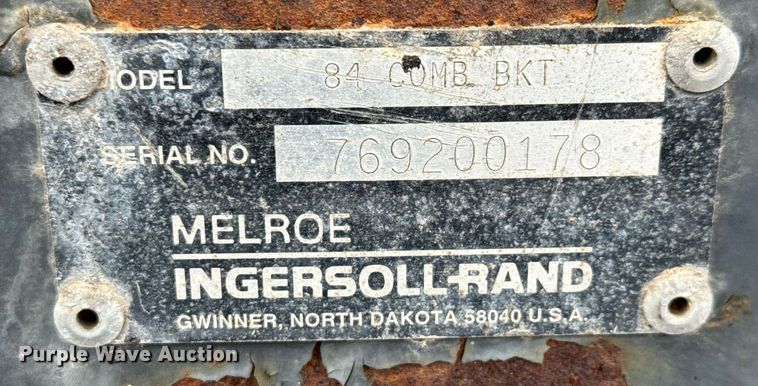 image for item DY0092 Melroe 84 COMB BKT skid steer four-in-one bucket