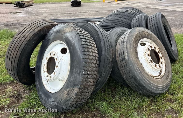 image for item DY0093 Tires and wheels