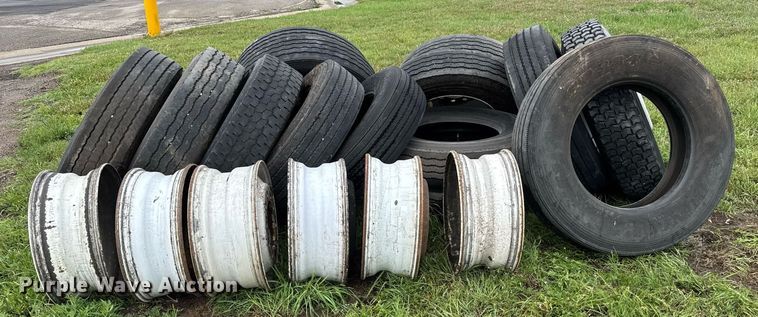 image for item DY0093 Tires and wheels