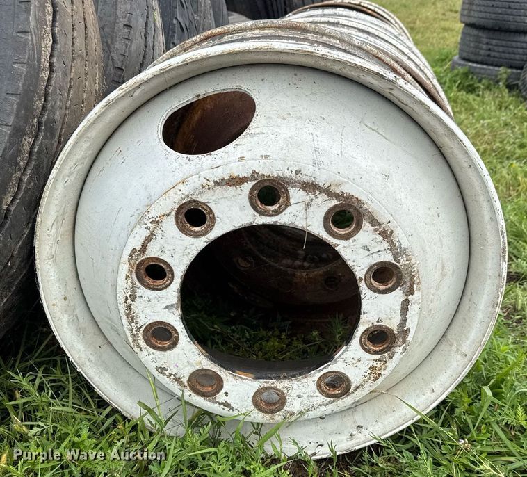 image for item DY0093 Tires and wheels